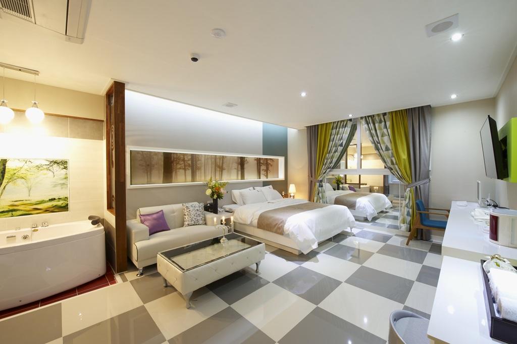 Gwangju Hanam 1St Hotel Gwangju Metropolitan City Exterior photo