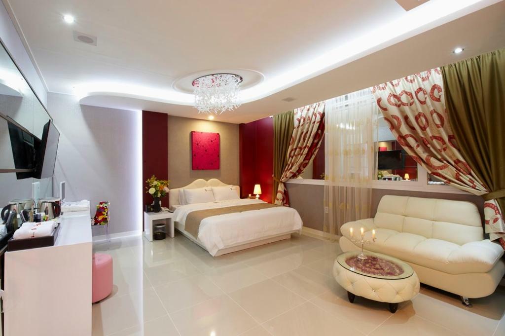 Gwangju Hanam 1St Hotel Gwangju Metropolitan City Exterior photo